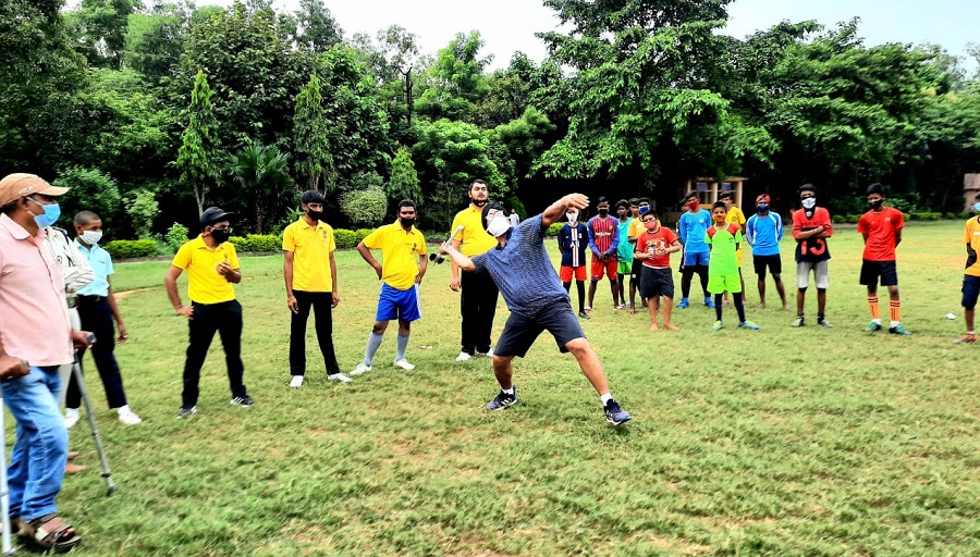 Special athletes mentored on mini javelin in Jamshedpur ...