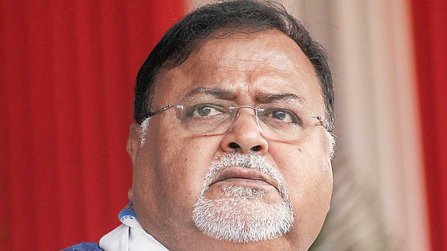 SSC Scam Arrested West Bengal Minister Partha Chatterjee Flown To Bhubaneswar In Air Ambulance