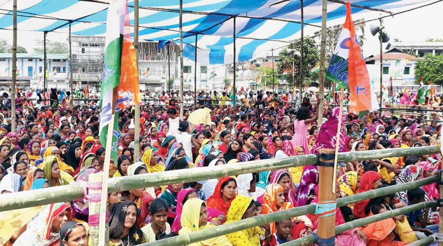 Mamata Banerjee and Amit Shah kick off campaigns in north Bengal