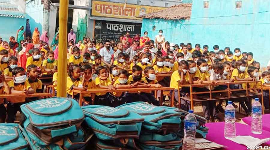 The students of Pathshala at Bhaga Basti during the programme in Dhanbad on Sunday.