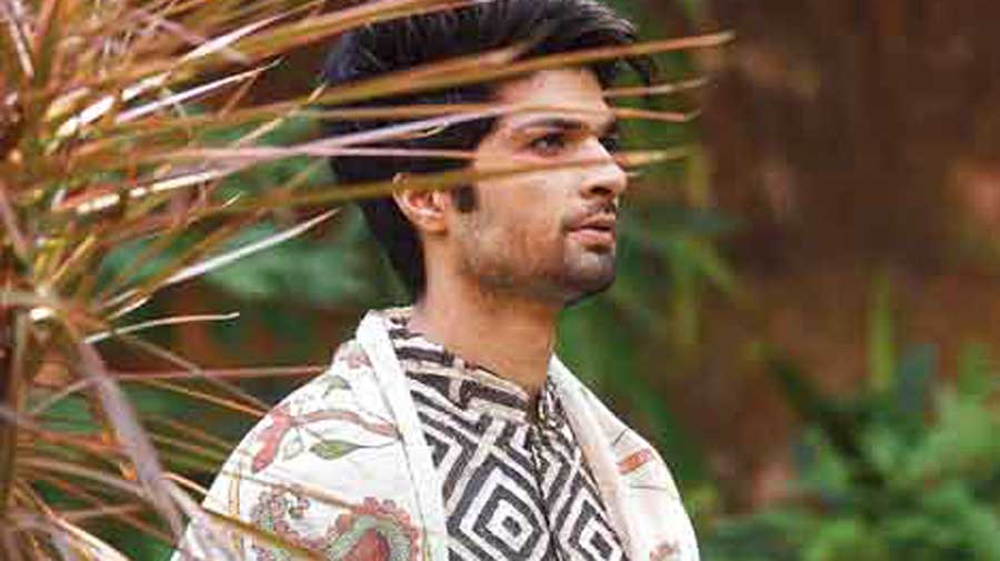 Iqbal’s jacket is made of kantha pieces put together and he has thrown on a nakshi kantha-style shawl to complement it. 