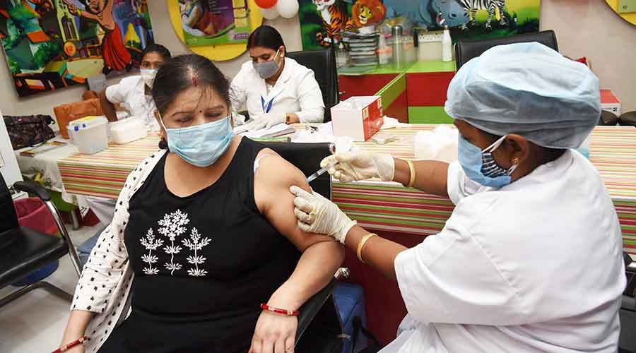 Vaccine: Centre opens up drive