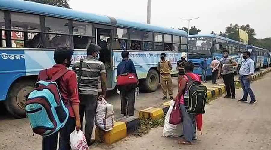    Bengal readies for Covid test on migrants- WB decided to increase vigil at railway stations and entry points in border districts