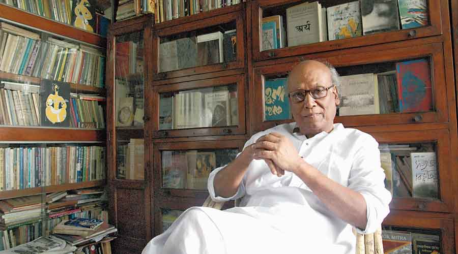 poet - Shankha Ghosh: Tireless writer, never shy of protest - Telegraph  India