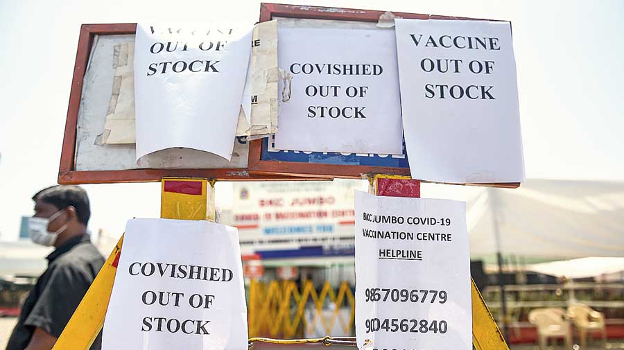 Notices outside a vaccination centre in  Mumbai on April 20 announce they have run  out of stocks. 