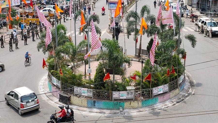 Security personnel deployed by the state government keep vigil during the lockdown at the Albert Ekka Chowk in Ranchi. Ranchi Police pressed around 3,000 personnel split into 93 different teams to man the entire district for proper imposition of the restrictions.