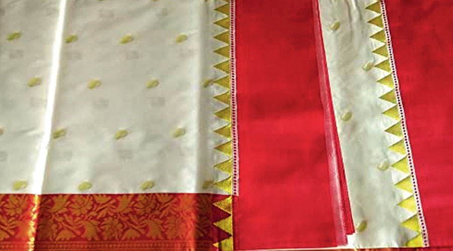 Casual Ladies Garad Silk Saree at Best Price in Kolkata | Anup Fabrics