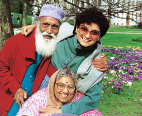  Sheela with her parents Ambalal and Maniben Patel