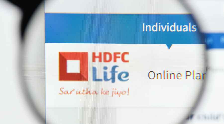 Guaranteed* Benefits with HDFC Life Sanchay Plus. | A Savings plan that  offers you guaranteed* returns, as well as life cover! Plan now with HDFC  Life. | By HDFC Life | Facebook