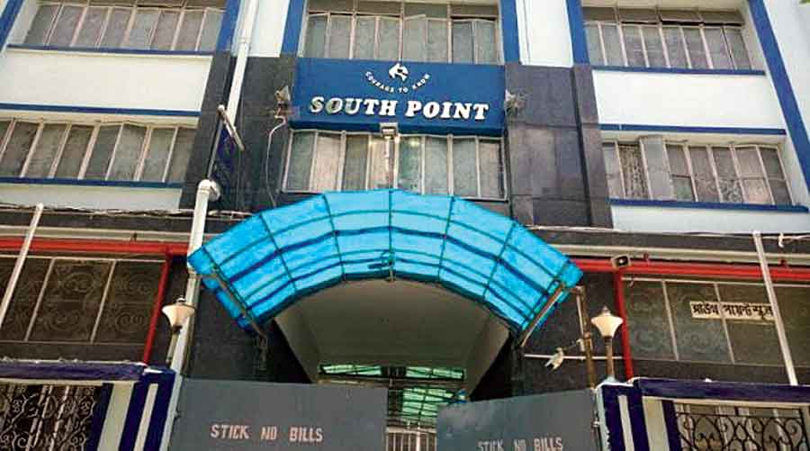 Education Kolkata Schools Mull Options As Teachers Get Infected With