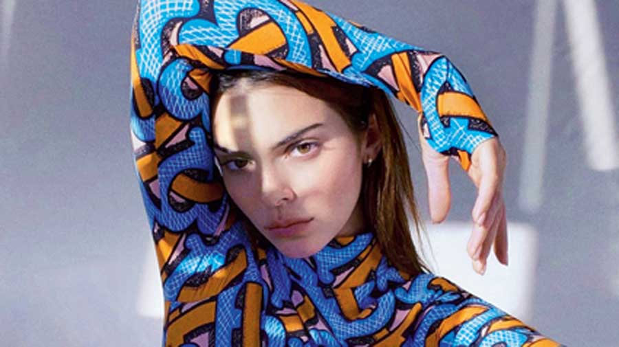 A CGI version – something that some VTubers also use — of Kendall Jenner became a part of Burberry’s campaign.