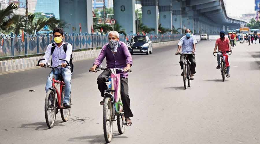 Kolkata police have started a drive against drink riding among cyclists following a spate of road accidents involving cycles