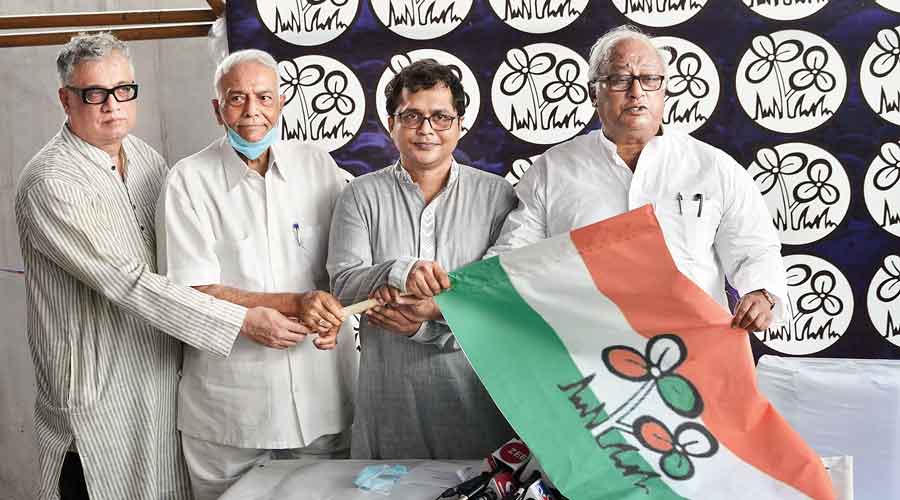 Saket Gokhale (second from right) with TMC leaders  in New Delhi on Thursday. 