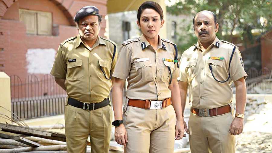 Chandreyee Ghosh plays a no-nonsense cop in the investigative thriller Mukhosh 