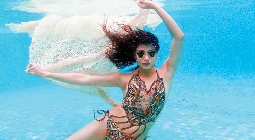 Model Subhamita Banerjee in Abhishek Dutta