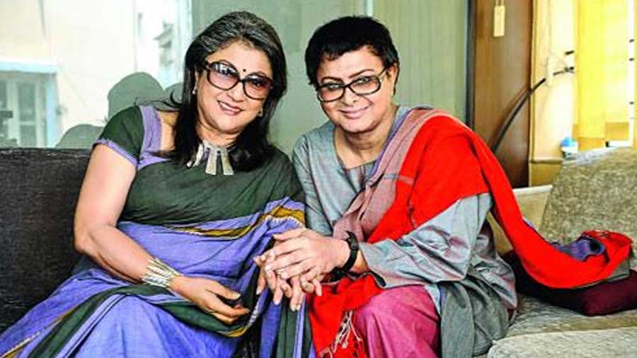 Rituparno Ghosh with Aparna Sen. An ardent admirer of Rabindranath Tagore, Ghosh made three films based on the Nobel laureate's work, Chokher Bali (2003), Nouka Dubi (2011), and Chitranganda (2012). Ghosh also directed a documentary, Jiban Smriti, based on the autobiography of Tagore.  