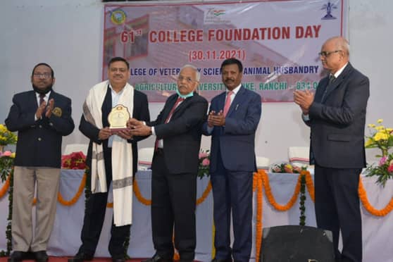 Birsa Agricultural University vice-chancellor Onkar Nath Singh present a shawl to chief guest and vice-chairman of the Veterinary Council of India, P.K. Yadav, at the 61st Foundation Day function of Ranchi Veterinary College in Ranchi. SOURCE: College