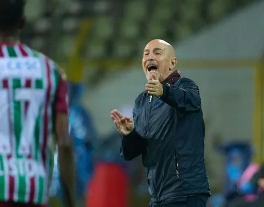 Antonio Lopez Habas | Indian Super League: Antonio Habas blames referee ...