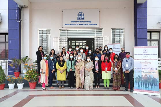 IIM faculty members and resource persons Shikha Bhardwaj, Atri Sengupta and Bhumika Gupta shared their knowledge with the women officers. Source: IIM Sambalpur