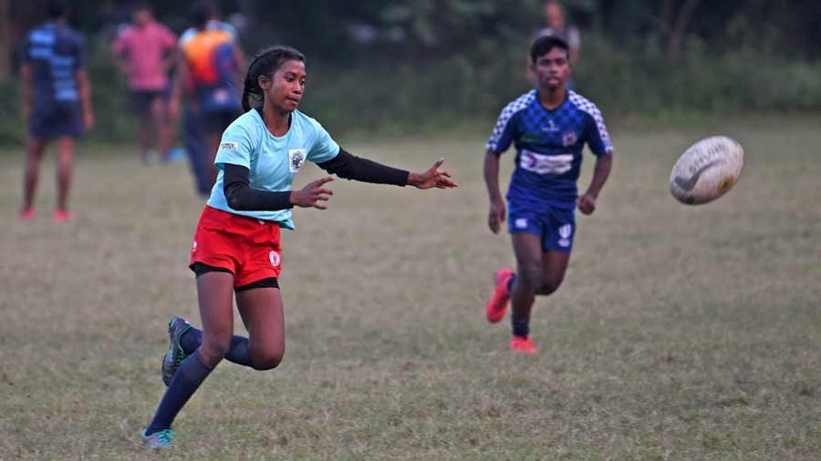 Barsha Oraon, captain of the girls’ team, had her sights set on retaining the title