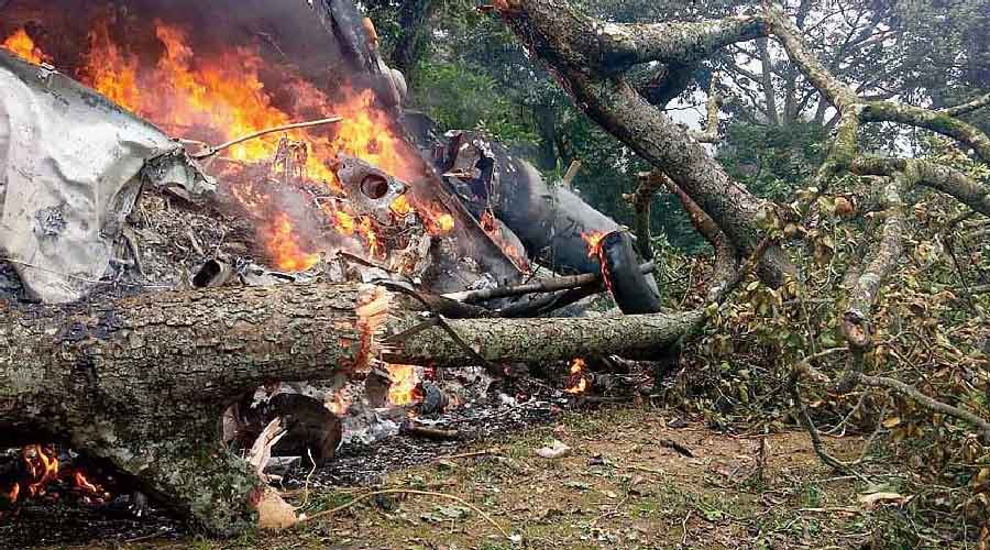 Chopper Crash in Tamil Nadu that killed General Rawat, his wife and other armed forces officials.