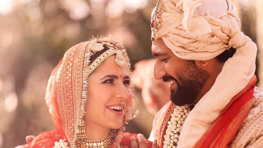 Katrina Kaif, Vicky Kaushal share first pictures of their wedding on Instagram - Telegraph India
