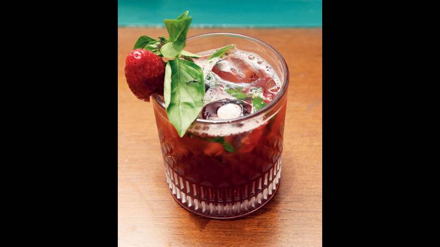 THE ROSELLA: The Latin American rosella is sourced by the cafe locally, cooked to create a syrup and used in a fresh iced tea.