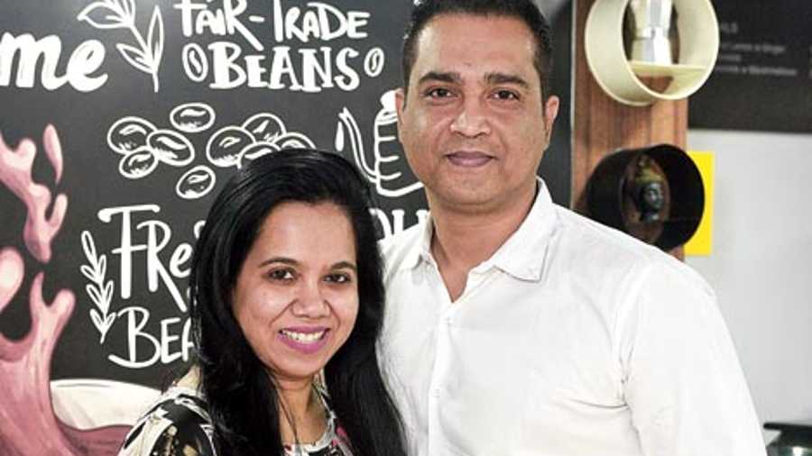  Sibling duo Varsha Singh Sondhi and Vinesh Manchanda, partners of Cafe Kathmandu.