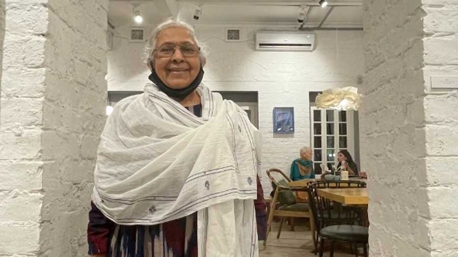 ‘The fact that I am 86 is a coincidence; I don’t feel intimidated by this number to stop painting in anticipation of weariness. On the contrary, the passion for painting has proved therapeutic,’ says Nisreen