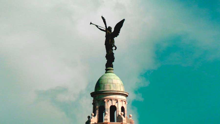 The Angel of Victory atop the monument