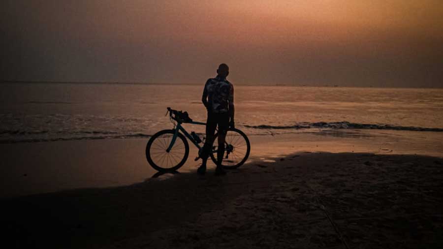 Shantanu at the Gangasagar beach moments after completing his expedition