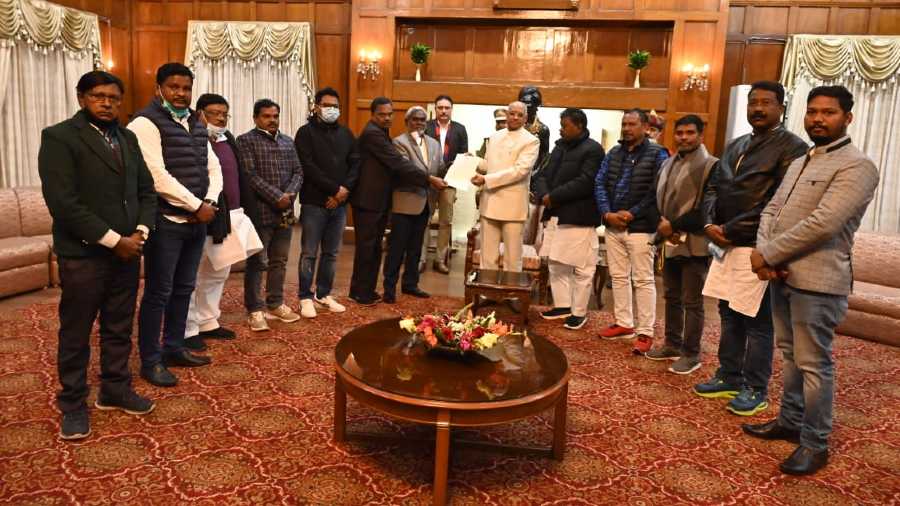 Members of the delegation with governor Ramesh Baia at Raj Bhavan in Ranchi on Thursday. 
