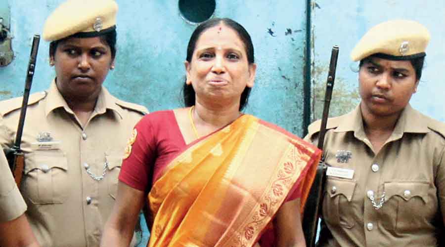 Tamil Nadu govt grants parole to Rajiv killer