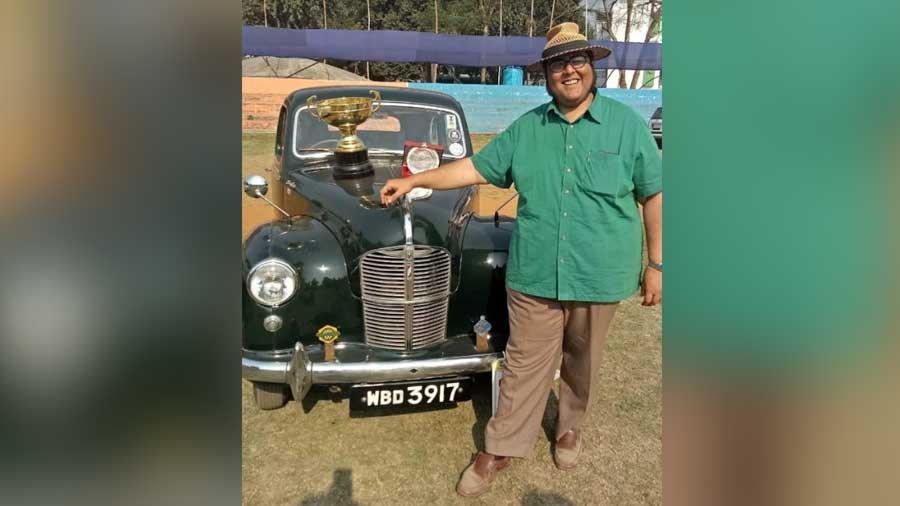 Guha, a huge fan of vintage cars, aspires to own a Bentley someday