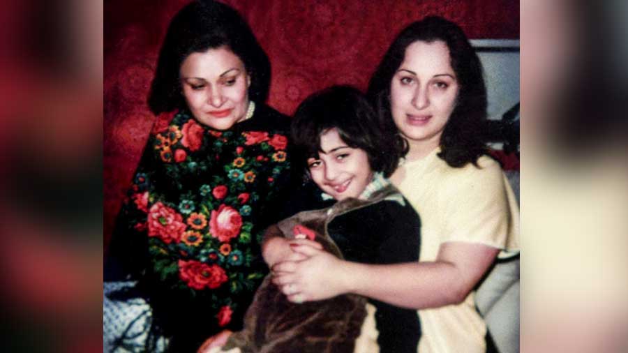 Krishna Kapoor and Ritu Nanda with Nitasha Nanda