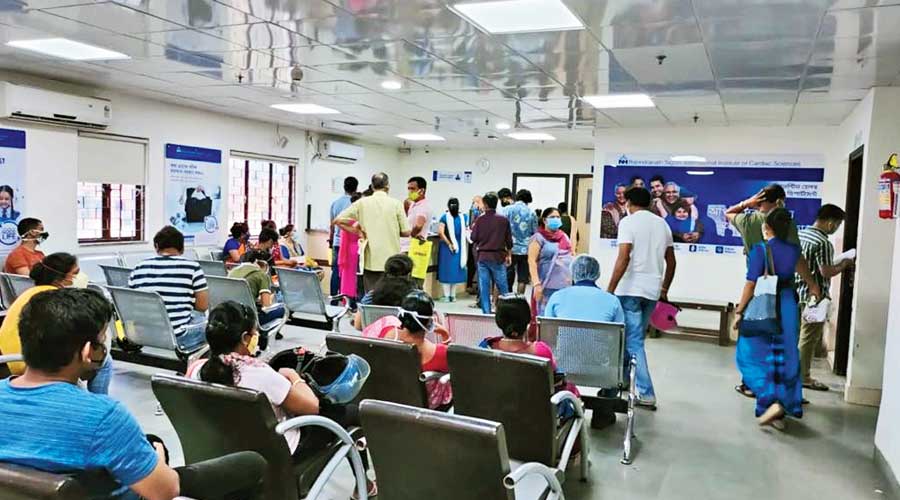 Bengal govt tells hospitals in Kolkata to prepare for possible Covid third wave