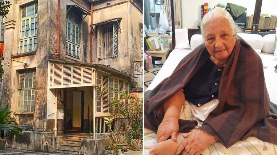 Sati Gupta, 98, in her home on Rashbehari Avenue