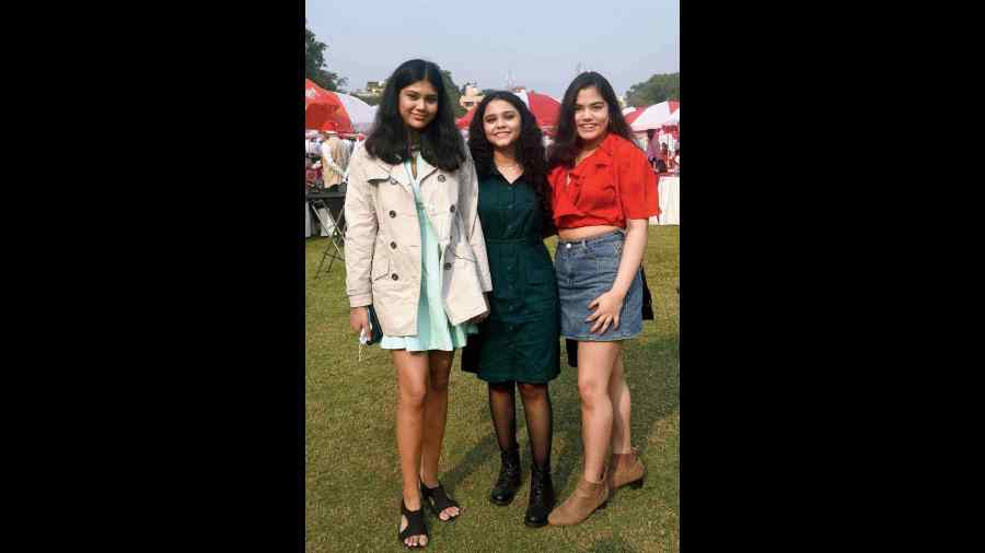 (L-R) Friends Adrija Ghosh, Sonakshi Ghosh and Adrija Dutta of Modern High School for Girls look forward to the RCGC Christmas lunch every year. “We love the ambience and the Christmas-special food,” said the trio.