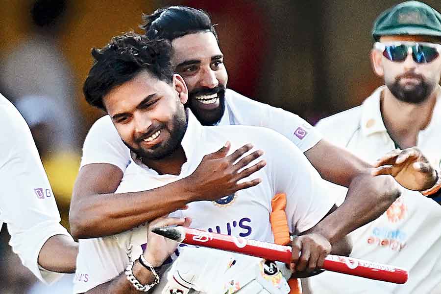 Mohammed Siraj hugs Rishabh Pant after the latter’s match-winning innings in Brisbane
