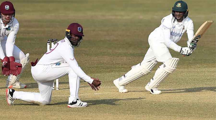 Left-arm spinner Jomel Warrican picked up three wickets, conceding 58 runs, to pose a strong challenge to the home team.