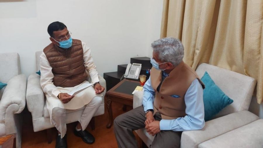 BJP MP Sanjay Seth (in kurta) during a meeting with External Affairs Minister S. Jaishankar in New Delhi, on Friday.
