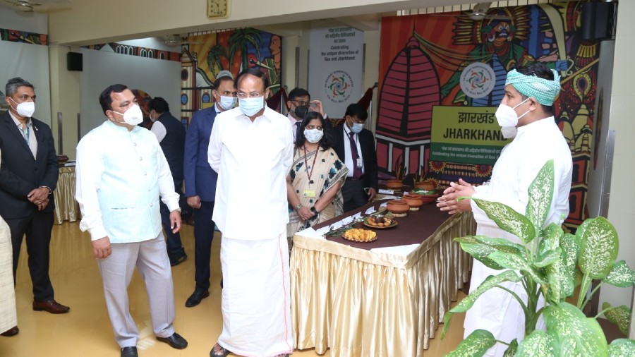 Vice President Venkaiah Naidu at the Institute of Hotel Management, Catering Technology & Applied Nutrition, Goa on Tuesday.