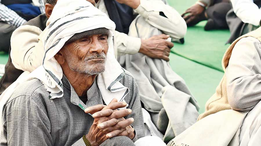 Farmer's protest: Hot-potato committee lands in hot water - Bhupinder Singh Mann, a farm leader picked by the Supreme Court to broker peace between the protesting farmers and the govt has reportedly been sacked from the BKU faction.