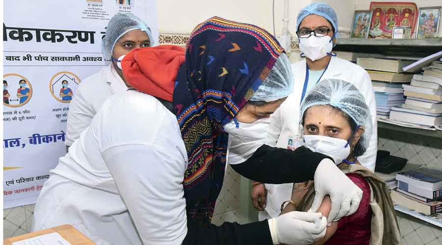  Covid vaccination- 2 deaths,  580 AEFIs, 7 hospitalizations, 580 AEFIs - Two deaths probed, not linked to vaccine: Govt