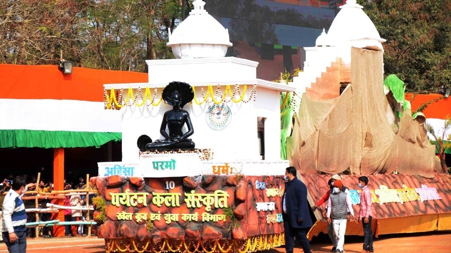 Tableau of the Jharkhand Tourism, Art and Culture Department performs at the Morabadi Ground in Ranchi, on Tuesday.