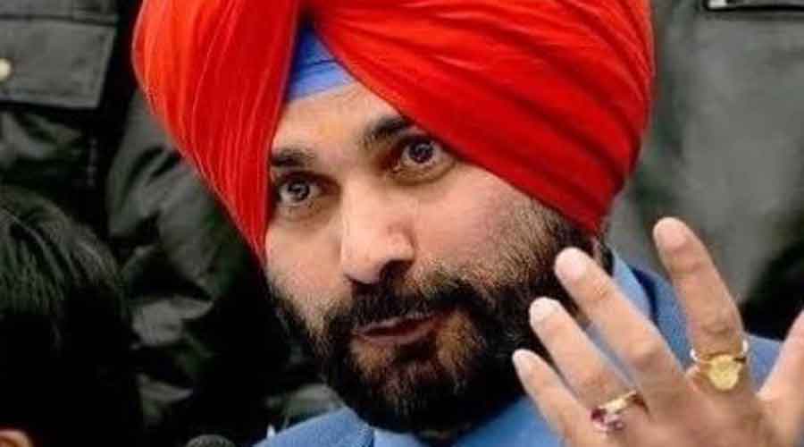 Sidhu can contest polls, say legal experts