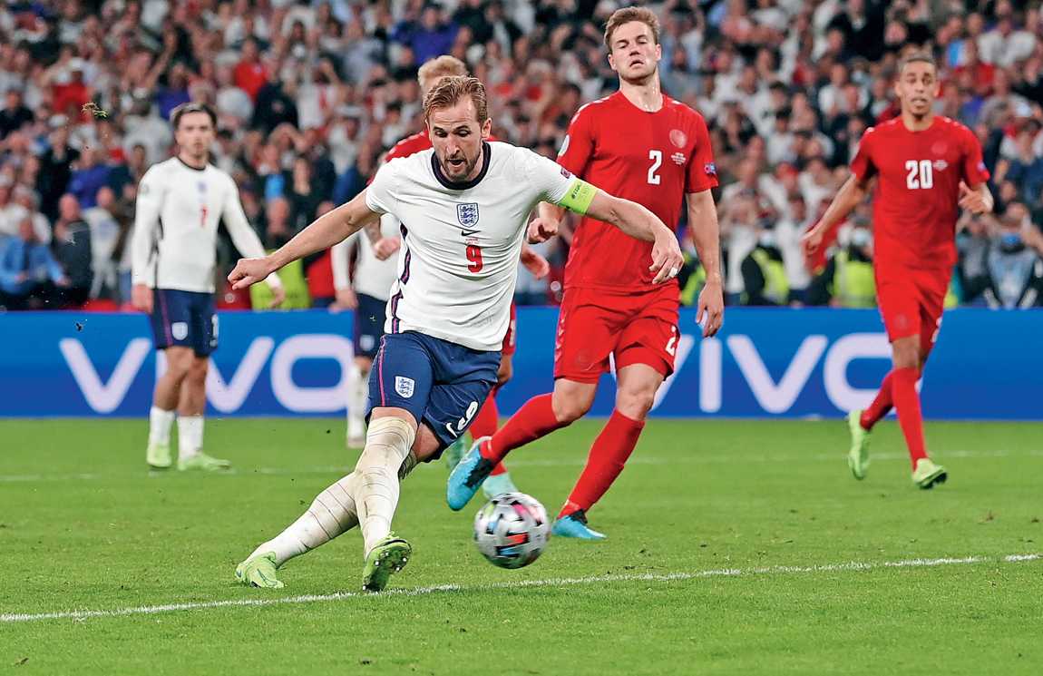 England’s Harry Kane is likely to test Italian goalie Donnarumma