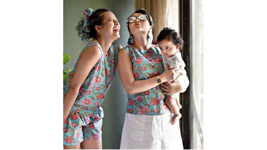 (L-R) Sujata and Taniya Biswas in their loungewear collection