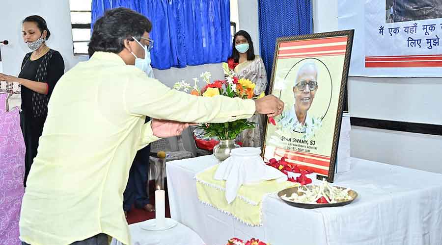 Chief minister Hemant Soren pays tribute to father Stan Swamy on Thursday.