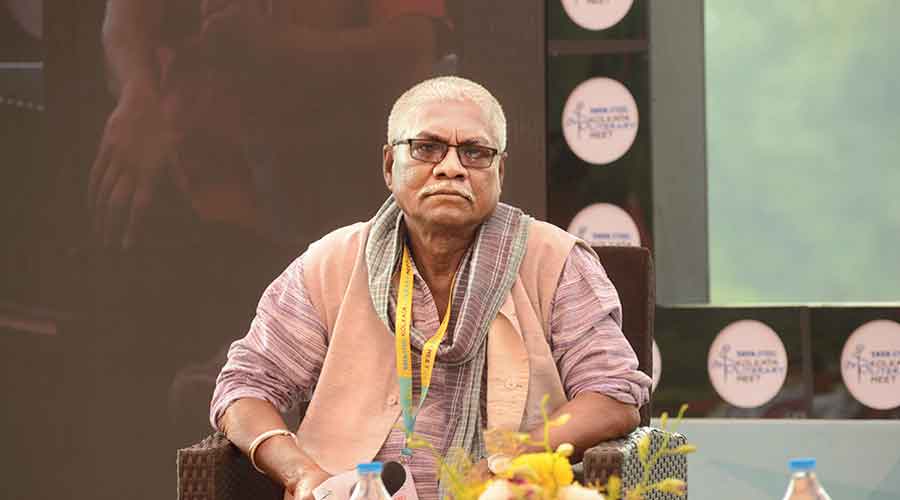 With Manoranjan Byapari in the Vidhan Sabha and also the administrative head of the Dalit Sahitya Academy, the future of weaker social groups may get a desirable direction.